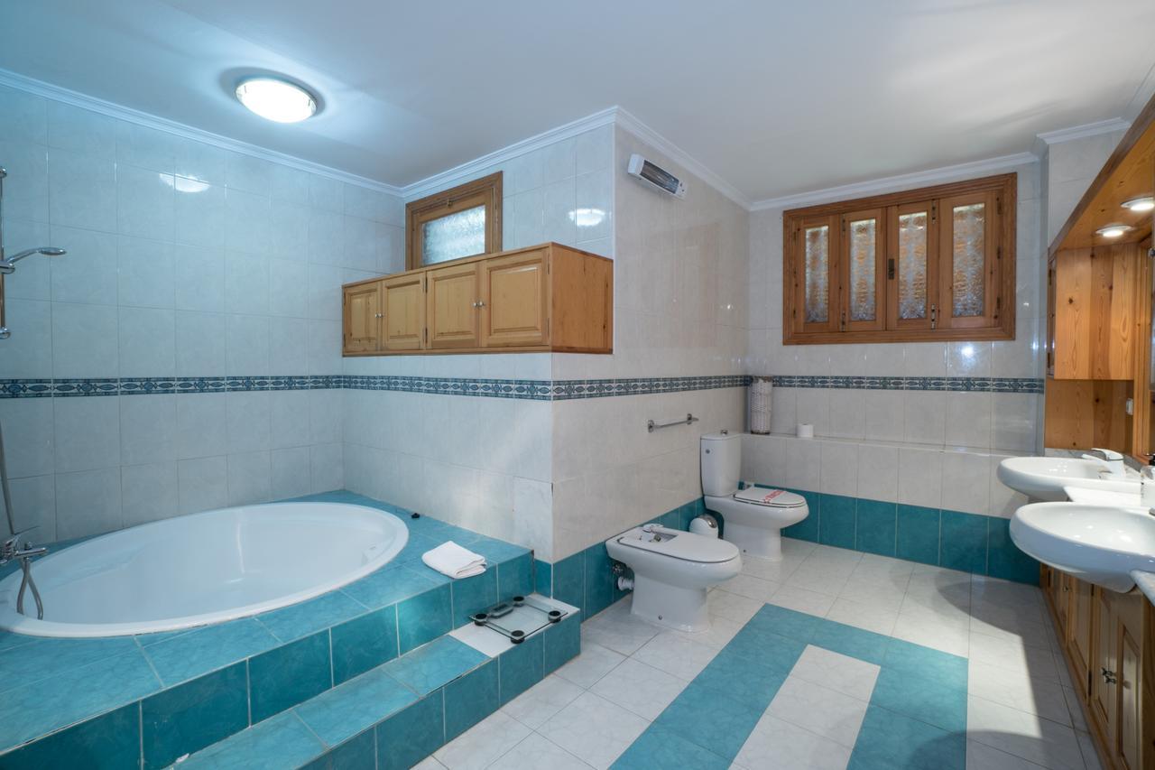 Colina Menyber Ferienhaus Nerja